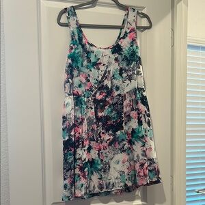 Floral Sleeveless Women's Top